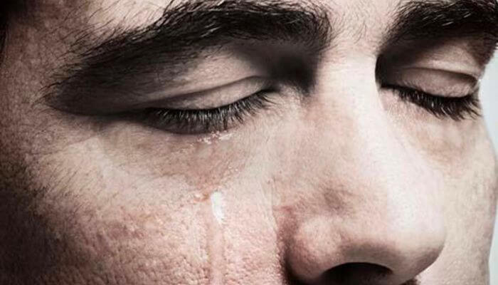 Ý nghĩa của những giọt nước mắt, tại sao lại mơ thấy khóc lóc?